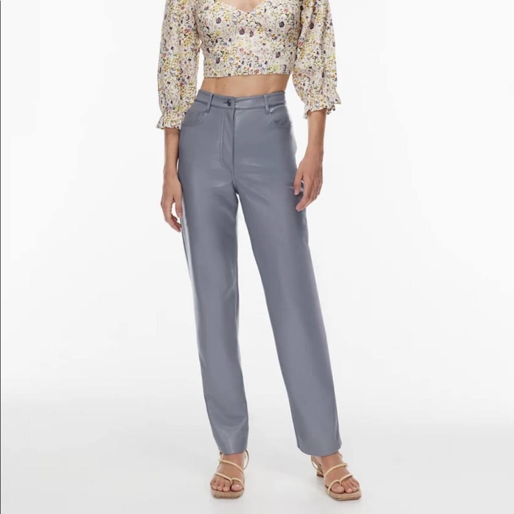 Ariztia Melina Pant